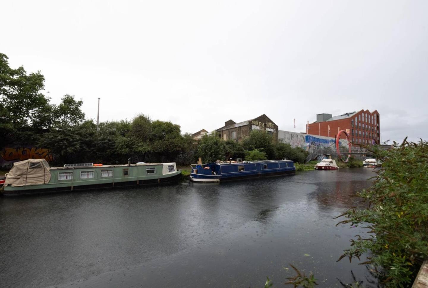 1Br Apartment By Livestay Short Lets & Serviced Accommodation London, Hackney Wick Exterior photo