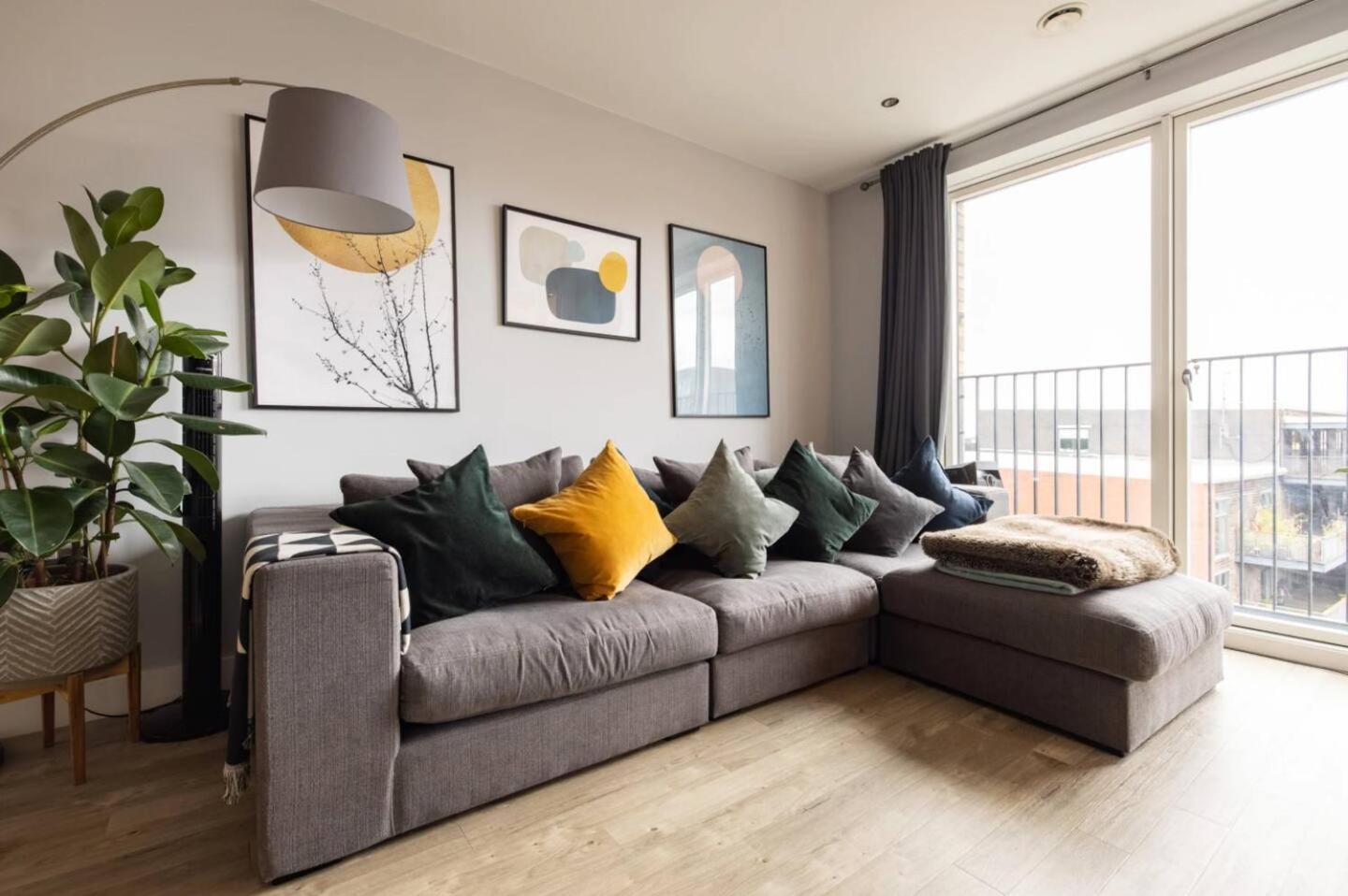 1Br Apartment By Livestay Short Lets & Serviced Accommodation London, Hackney Wick Exterior photo